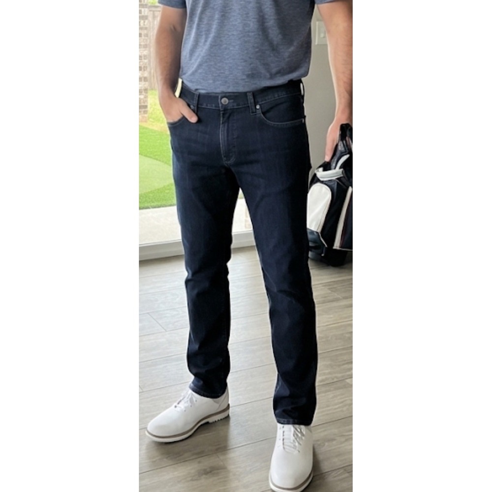 Travis Mathew Legacy Featherweight Jeans Performance Denim 38x31 Blue Golf